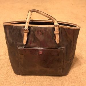 Shiny Michael Kors Purse